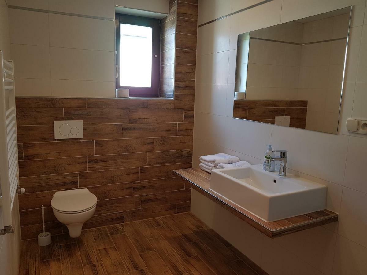 Guest House Boba Штрба Екстер'єр фото