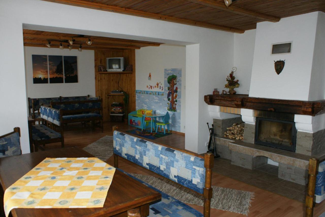 Guest House Boba Штрба Екстер'єр фото
